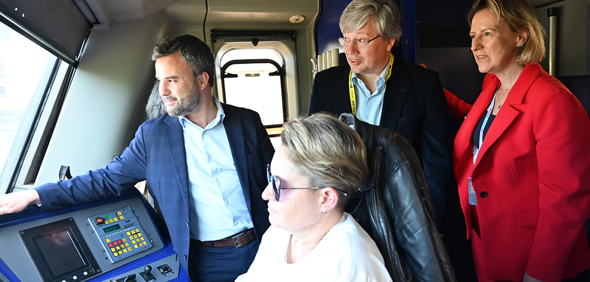 Imagem 2 - 150 Anos do comboio a norte do Douro