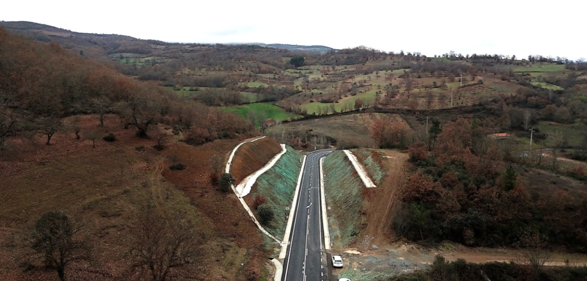 Concluída a requalificação da EN103 entre Vinhais e Bragança